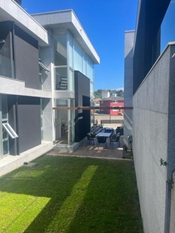 Oktheway Perbes House Villa A Coruna Bagian luar foto